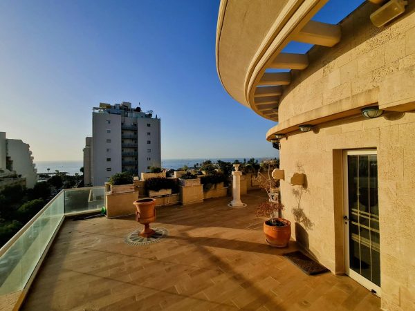 Property 1337 In the prestigious, sought-after neighborhood of Herzliya Pituach - Image 3