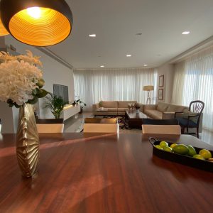Property 1336  In a luxurious Complex