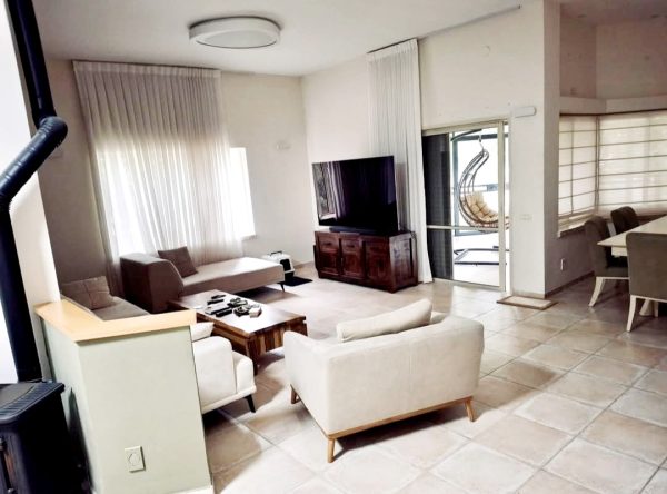 Property 1339  in the beautiful town of Lehavim