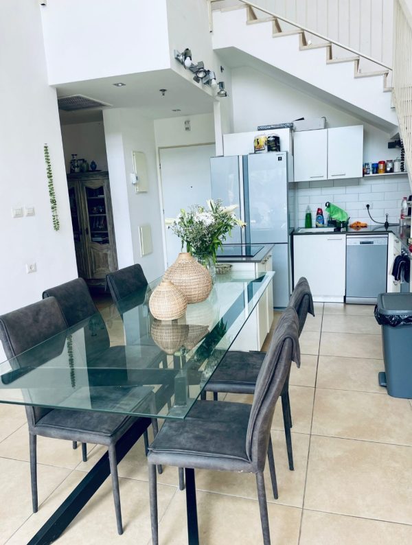 Property 13310  in the exclusive North Tel Aviv area