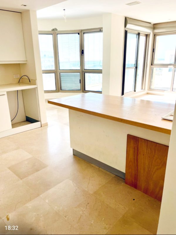 Property 1338 In the exclusive North Tel Aviv neighborhood - Image 4